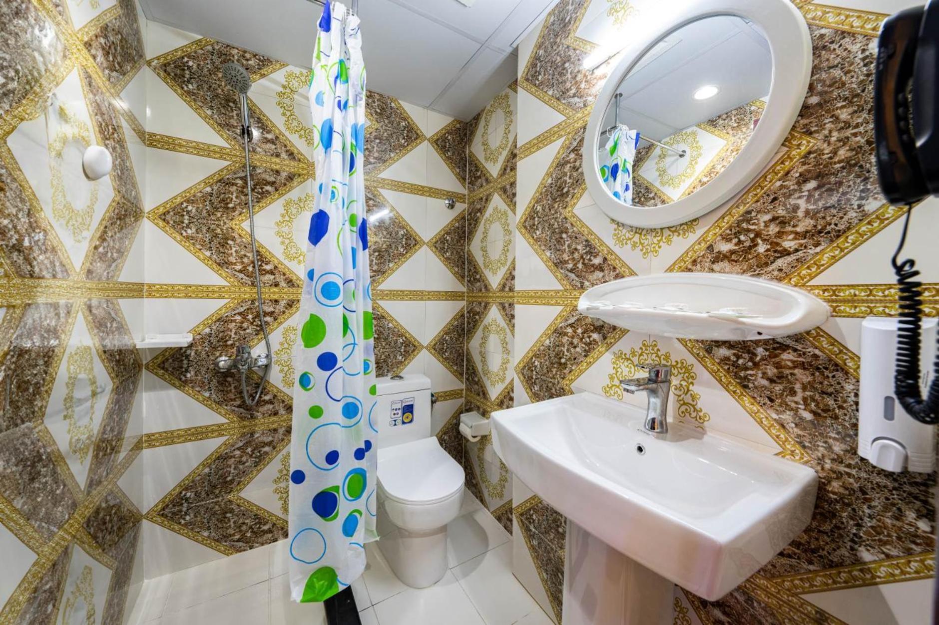 Tanha Hotel Dubai Exterior photo